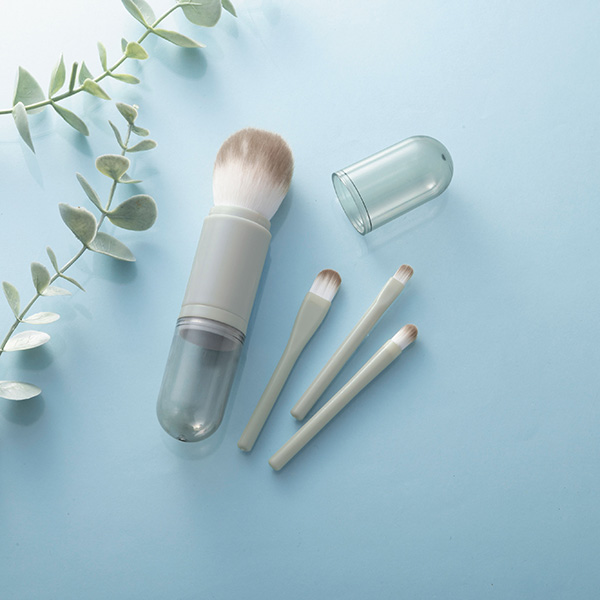 マージェ ブラシセット