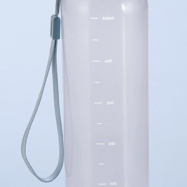 メモリ付きフロスティボトル550ml(ストラップ付き) メモリ付きフロスティボトル550ml(ストラップ付き)