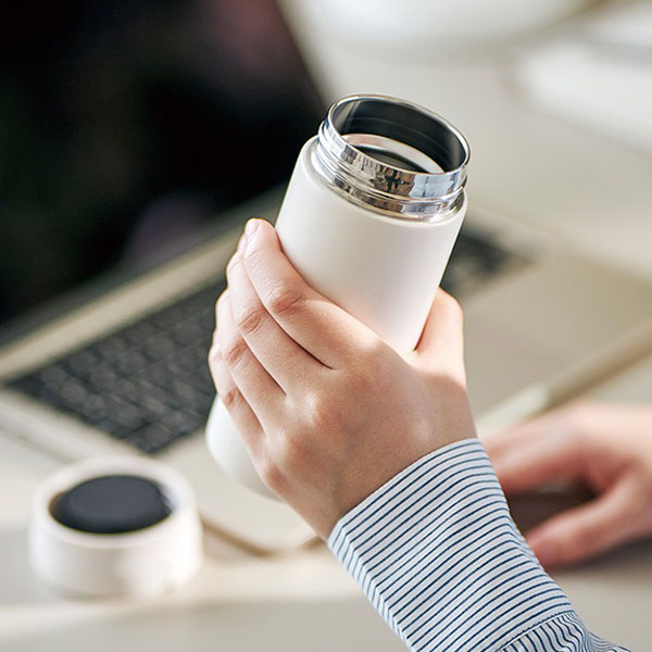 ハンドル付シームレスボトル 350ml ハンドル付シームレスボトル 350ml